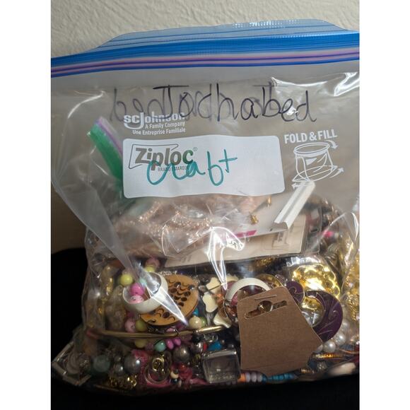 Jewelry Lot Jochabed Repurpose Bag 4 Plus Lbs Beads/Craft/Repurpose Pieces - Picture 8 of 8